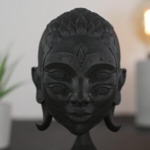 3D bust of harlequin girl, 14.5 cm: elegant decor for home and offices, ideal for art lovers and unique design enthusiasts.